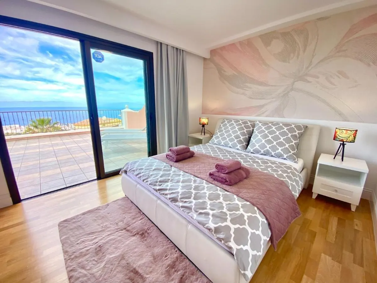 Blue Diamond Luxury Apartment With Amazing Seaview In Costa Adeje Spain